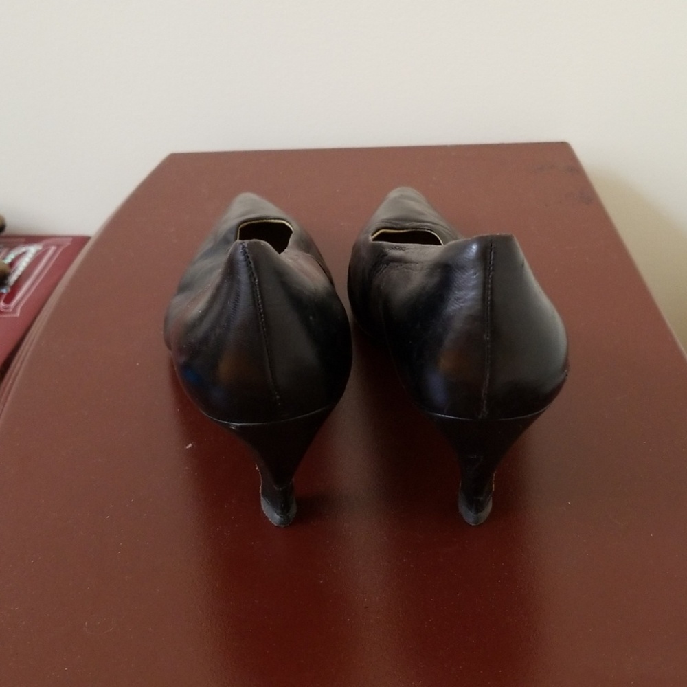 Via Spiga Womens pump shoes leather uppers